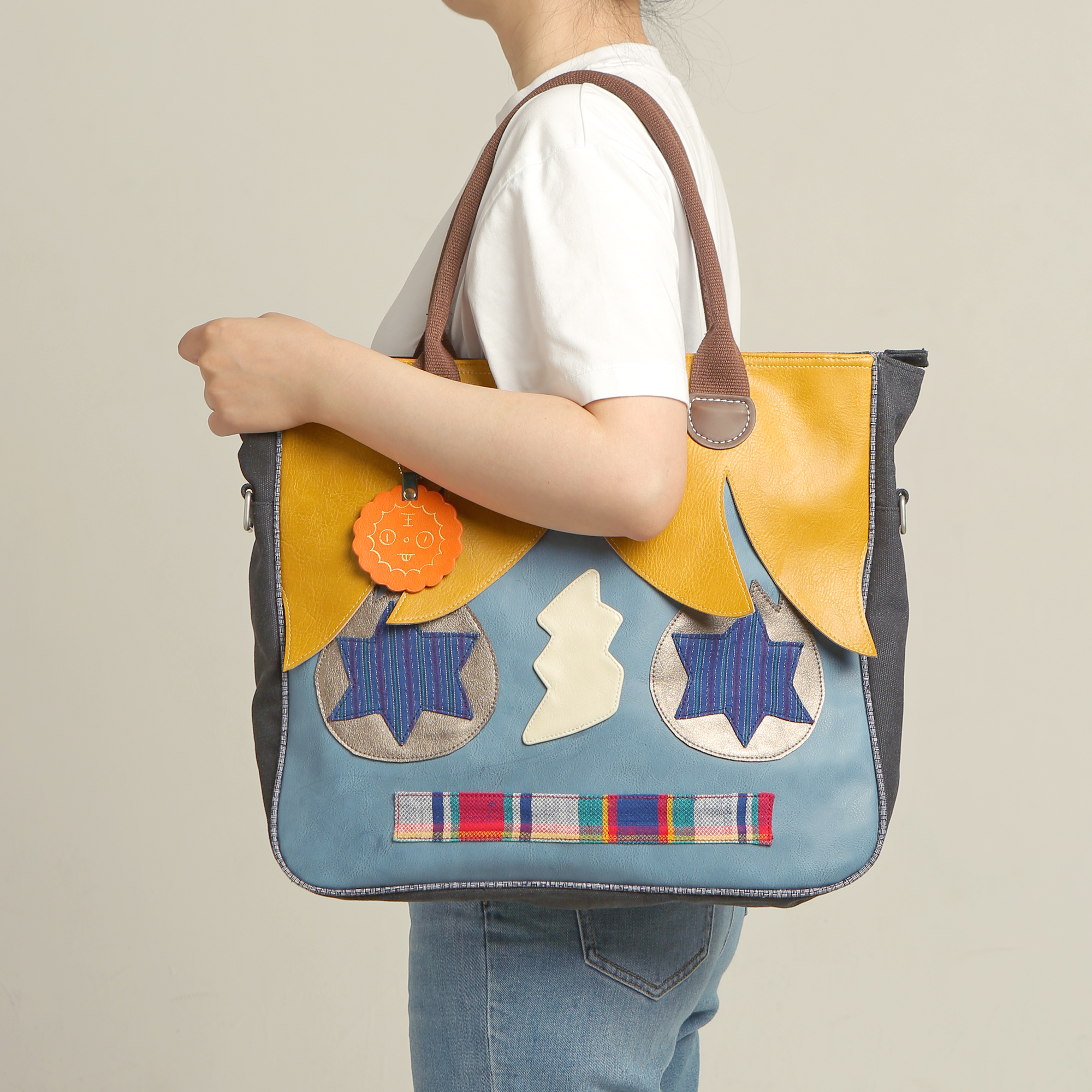 Square Funky Face - Jester