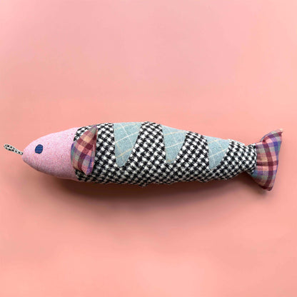 Lucky Fish - Zippy Black and White