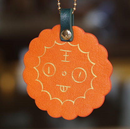 Square Funky Face - Rollie