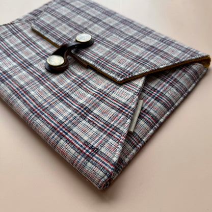 iPad Cover - 11 inch