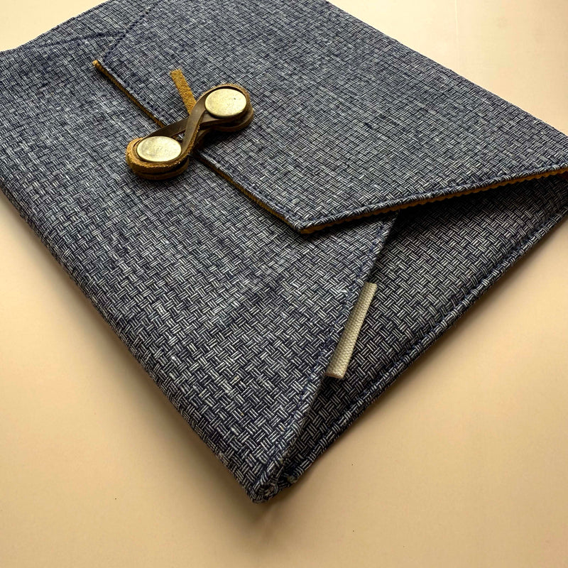 iPad Cover - 11 inch