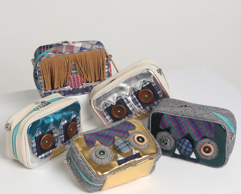 Mini Funky Face - A-VA