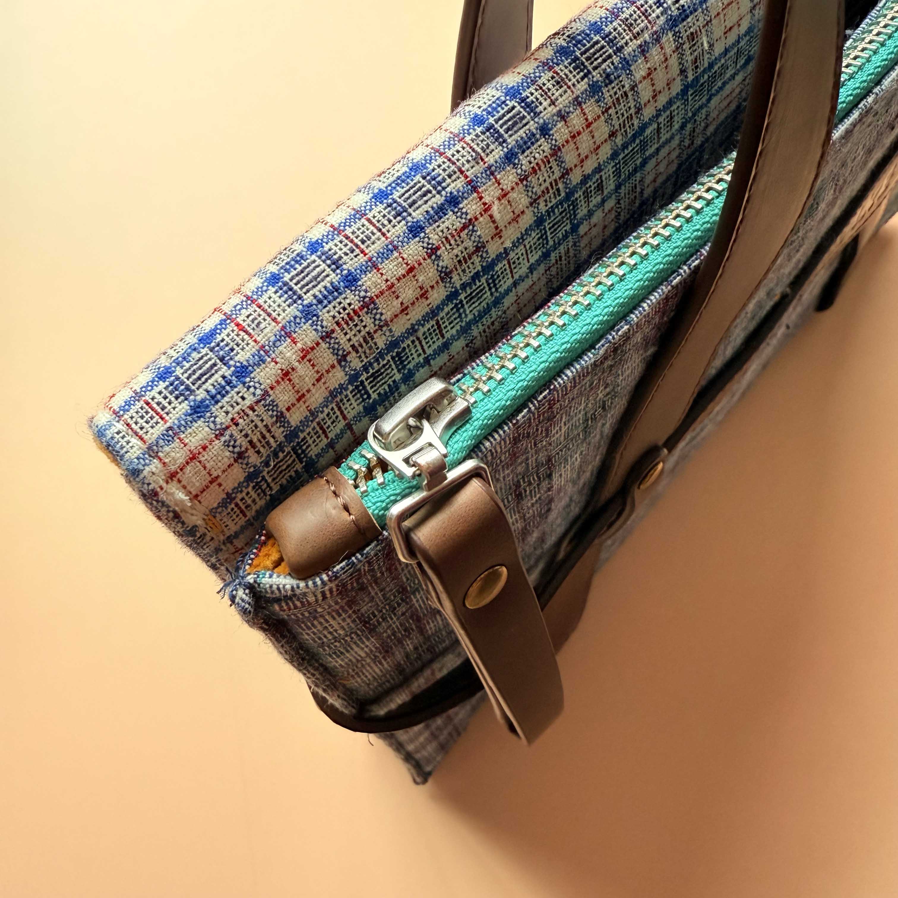 Carrier of Laptop Cover